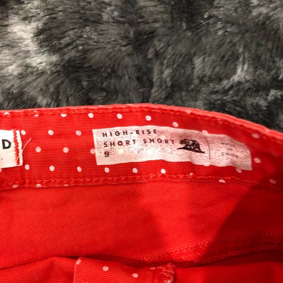 BULLHEAD RED POLKA DOT BUTTONS HIGH RISE SHORTS SZ 9 - Picture 5 of 8